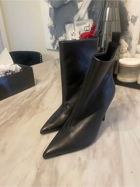 Women’s Black Pointed Toe Stiletto Ankle Boots